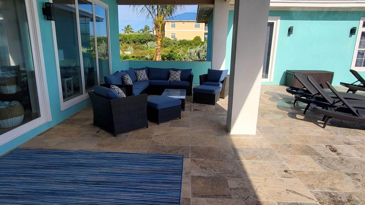 Photo of Patio Balcony in Rokers Point