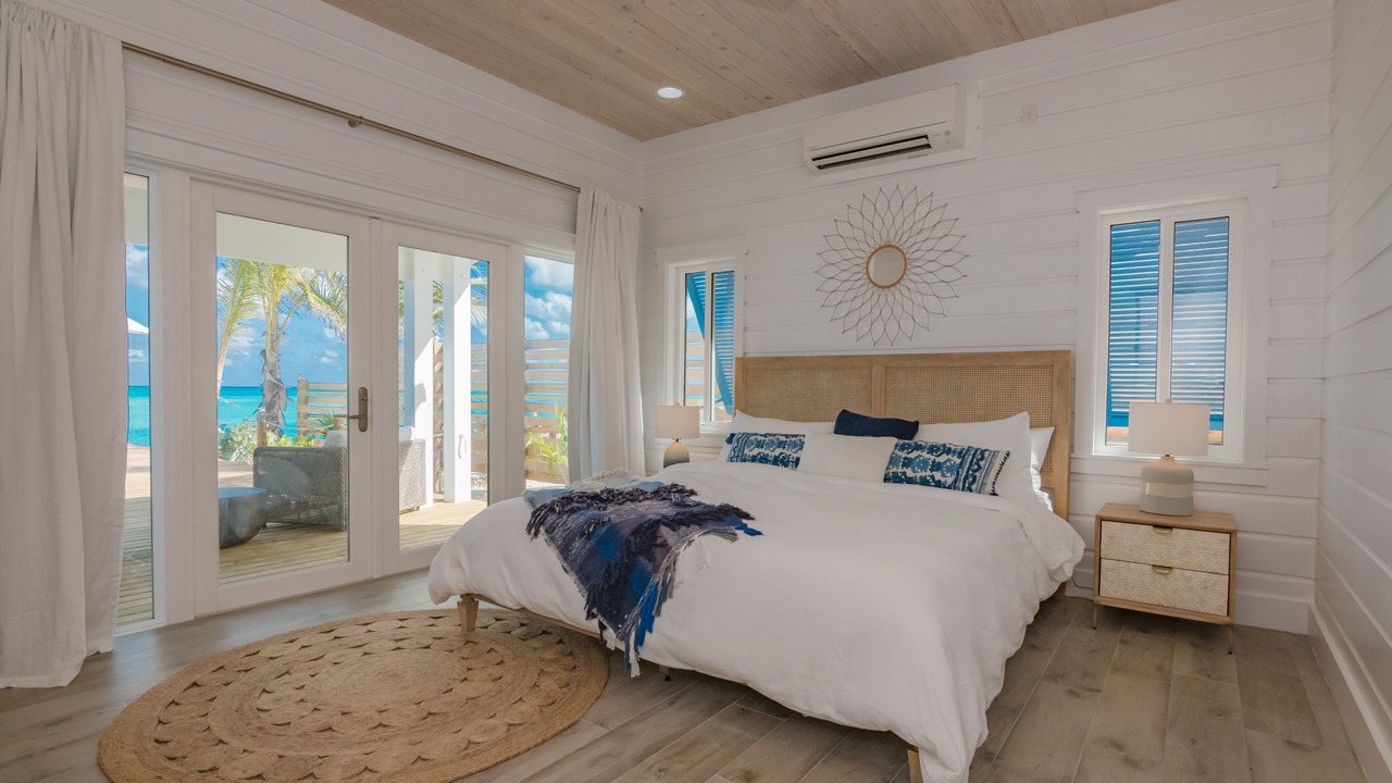 Photo of Bedroom in Tar Bay
