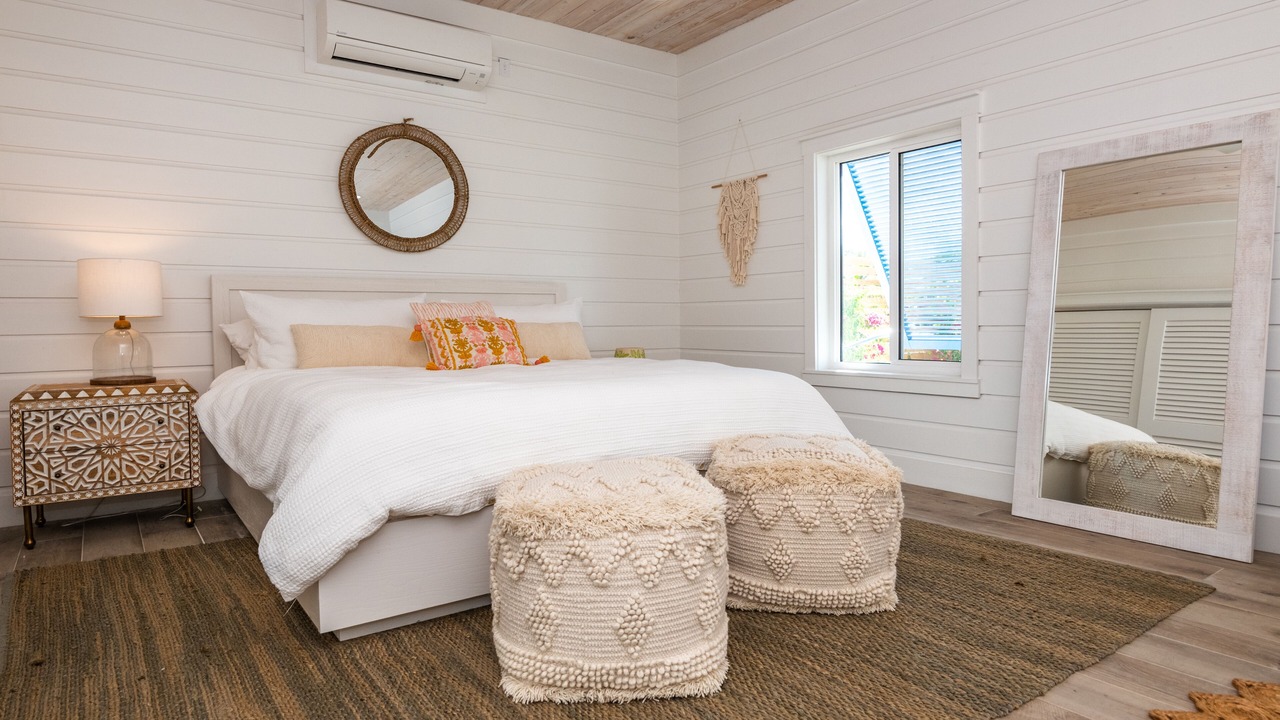 Photo of Bedroom in Tar Bay