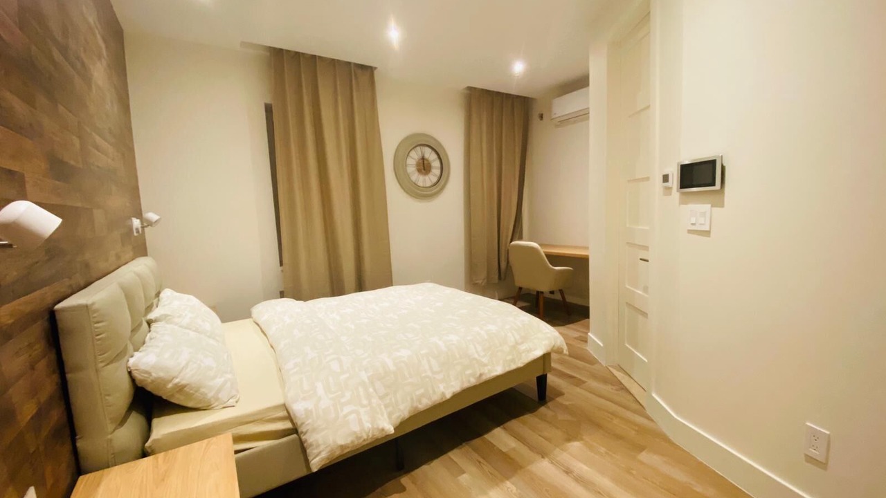 Photo of Bedroom in Sheepshead Bay