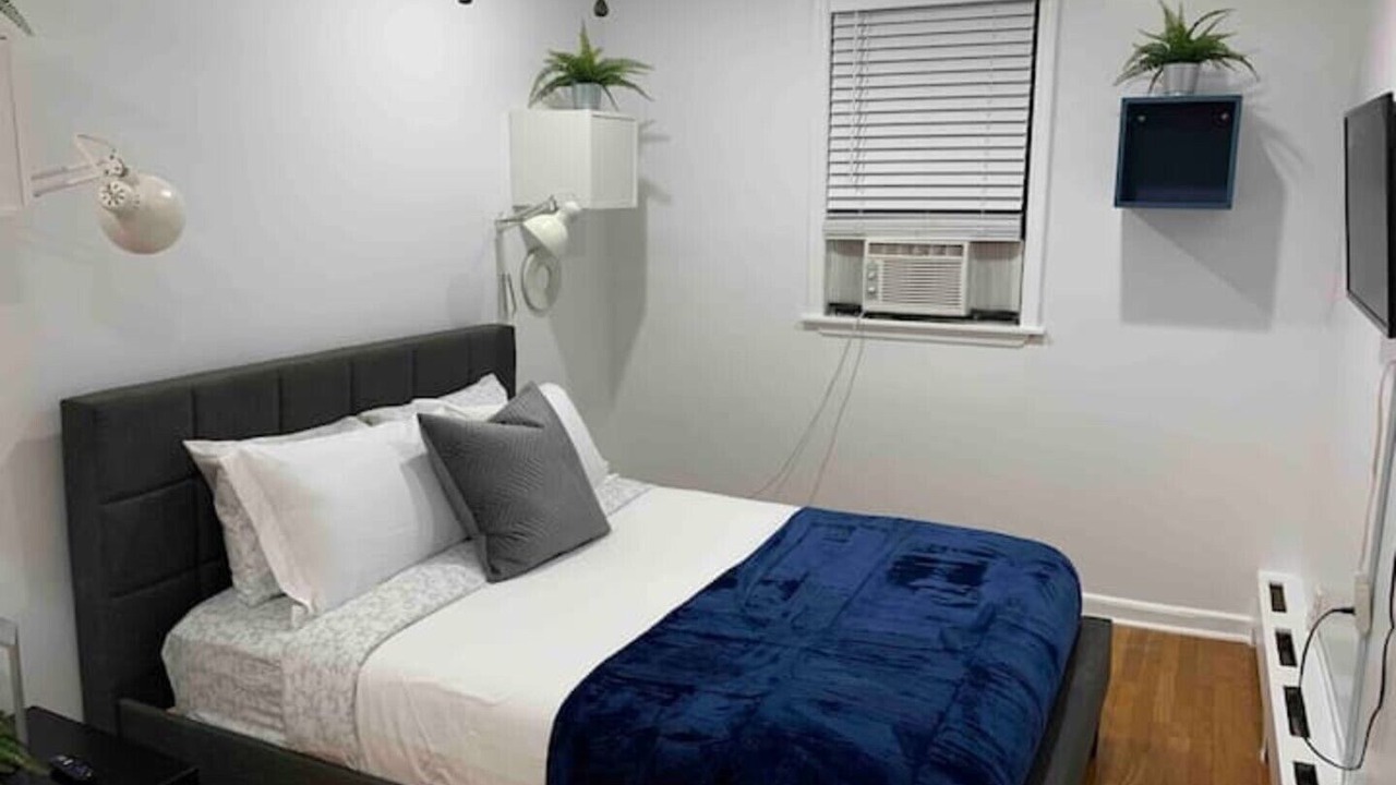 Photo of Bedroom in East New York