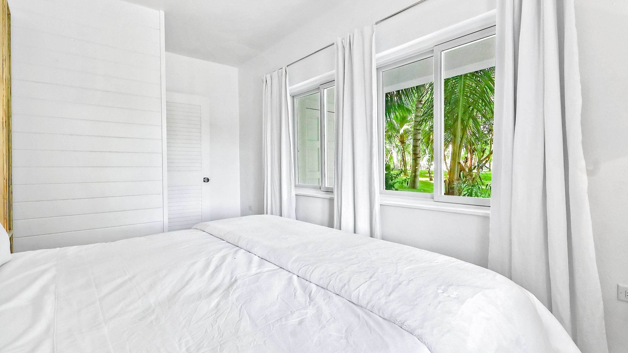 Photo of Bedroom in Gregory Town