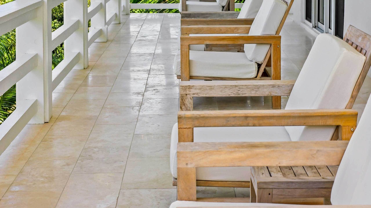 Photo of Patio Balcony in Gregory Town