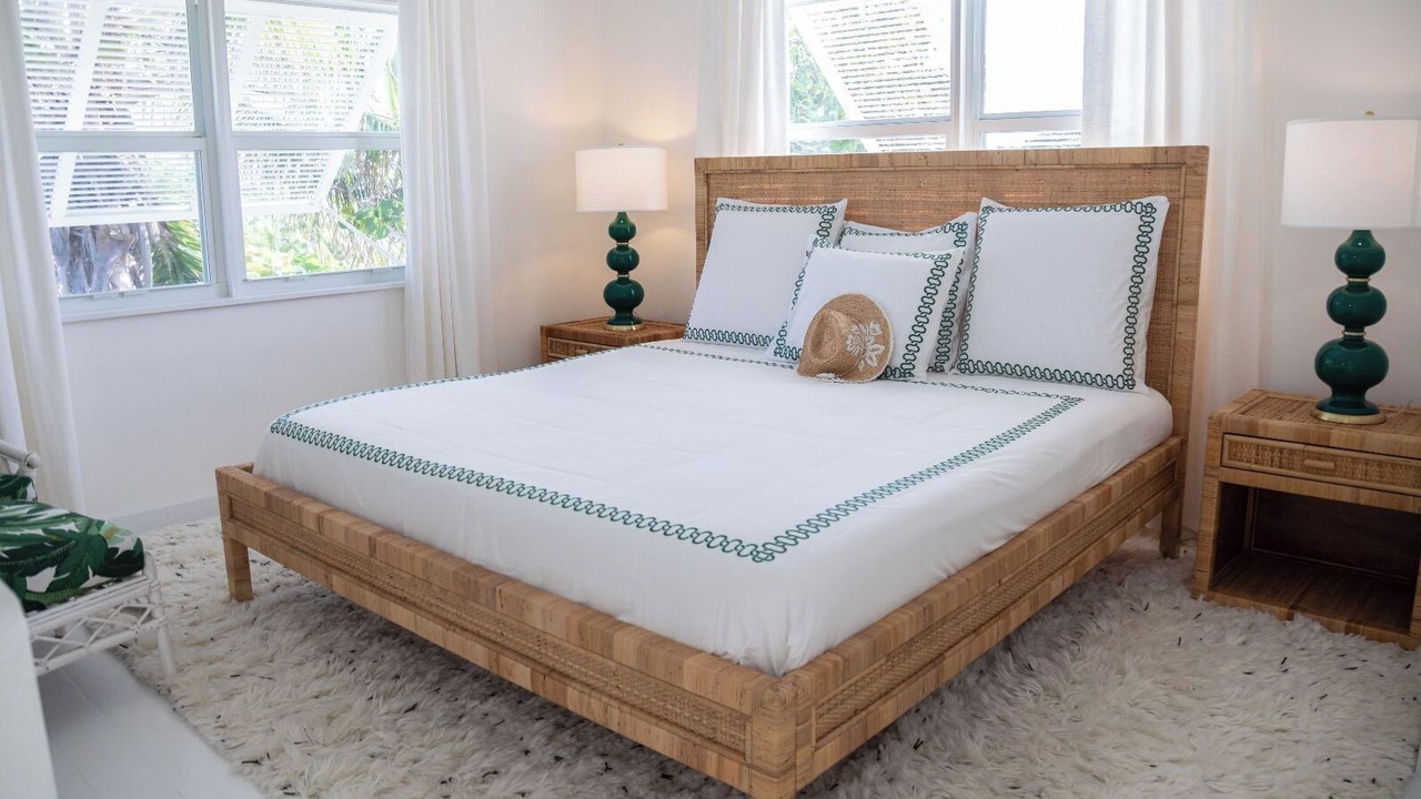 Photo of Bedroom in Dunmore Town