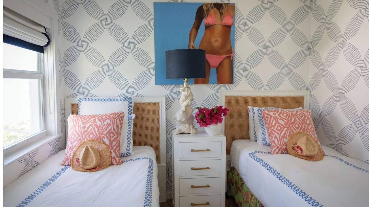 Photo of Bedroom in Dunmore Town
