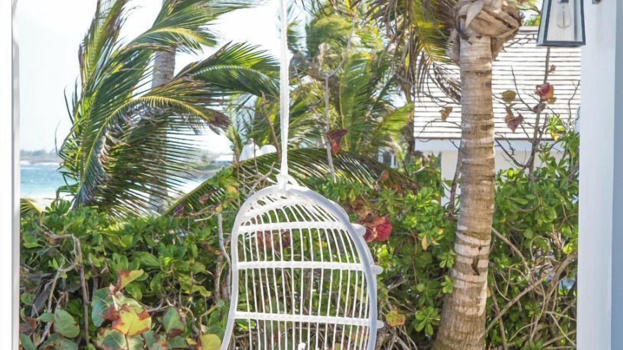 Photo of Patio Balcony in Dunmore Town