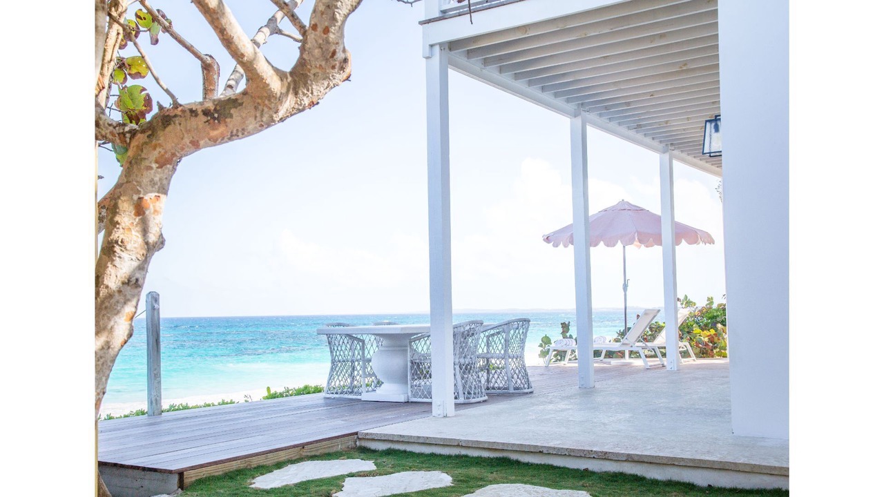 Photo of Patio Balcony in Dunmore Town
