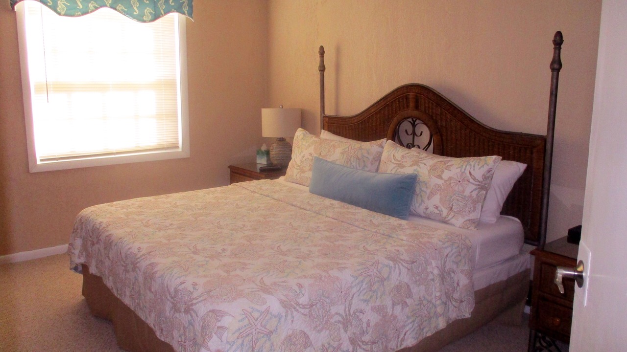 Photo of Bedroom in Paradise Island