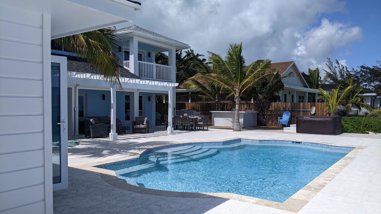 Photo of Outdoor in Tar Bay