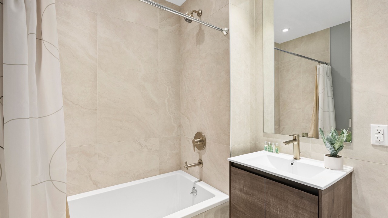 Photo of Bathroom in Port Morris