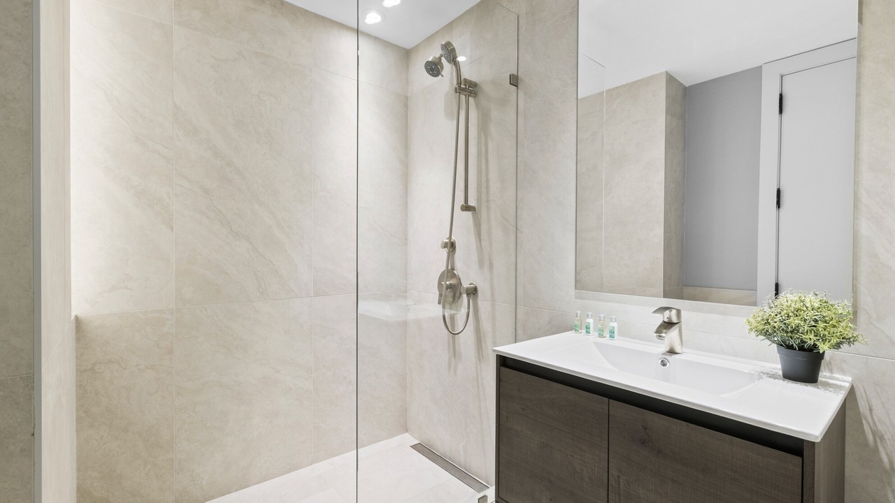 Photo of Bathroom in Port Morris
