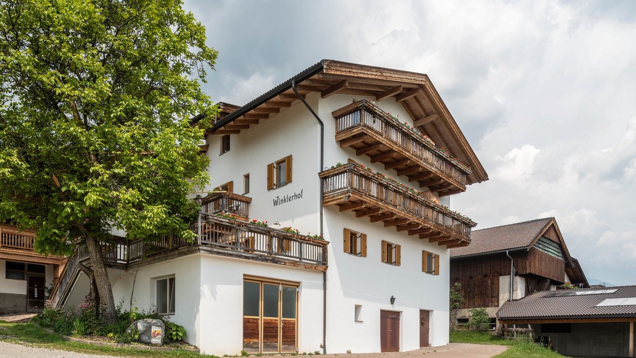 Photo of Outdoor in Albions