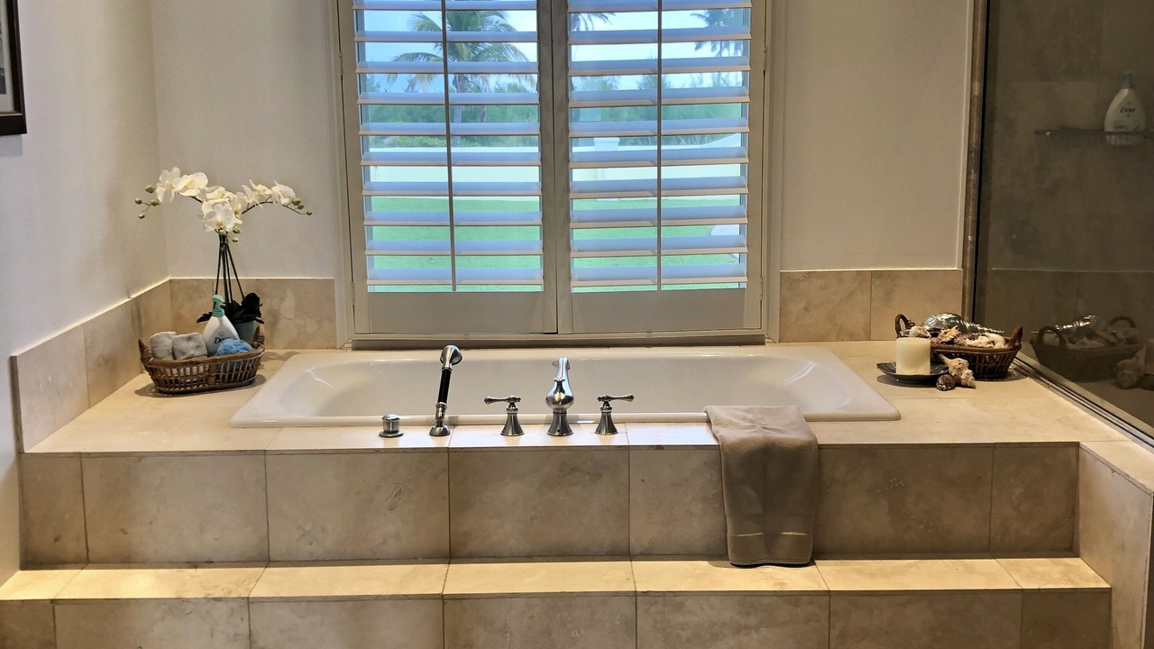 Photo of Bathroom in Treasure Cay