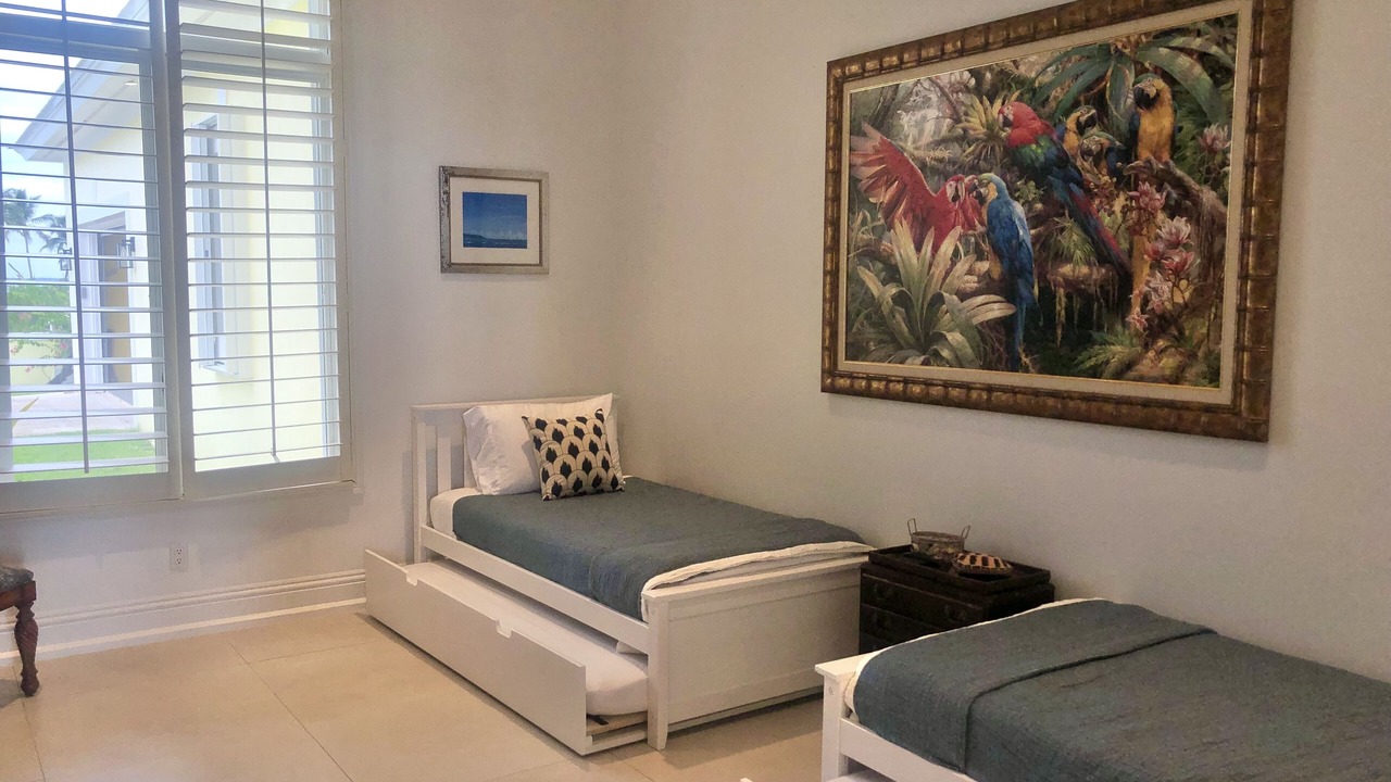 Photo of Bedroom in Treasure Cay