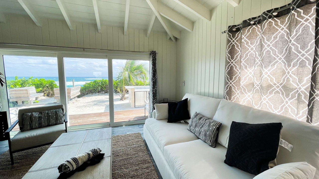 Photo of Livingroom in Hope Town