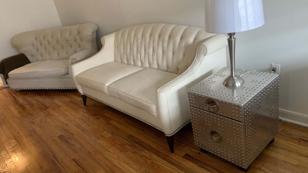 Photo of Livingroom in Mill Basin