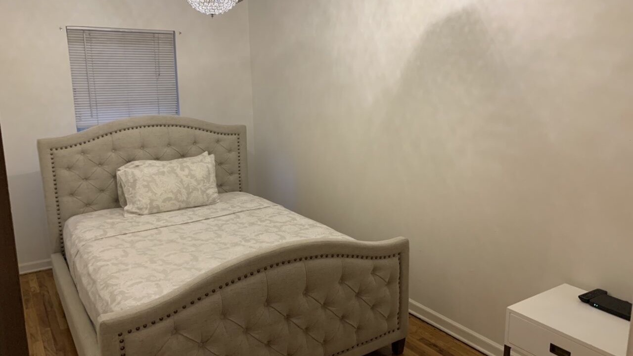 Photo of Bedroom in Mill Basin