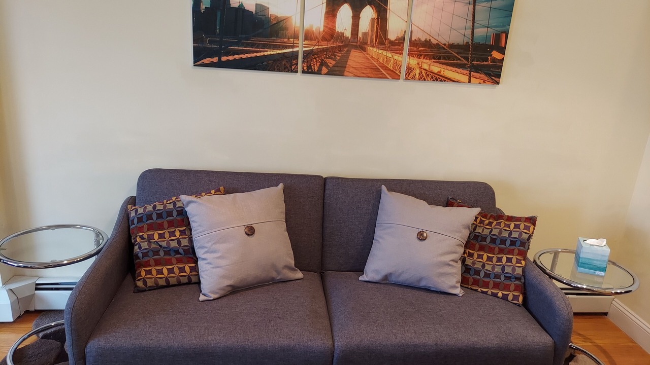 Photo of Livingroom in Canarsie