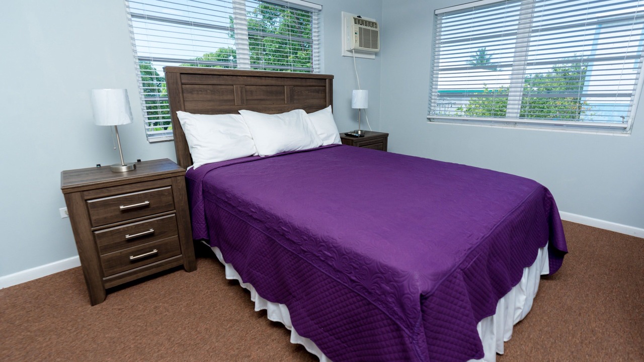 Photo of Bedroom in Spanish Wells