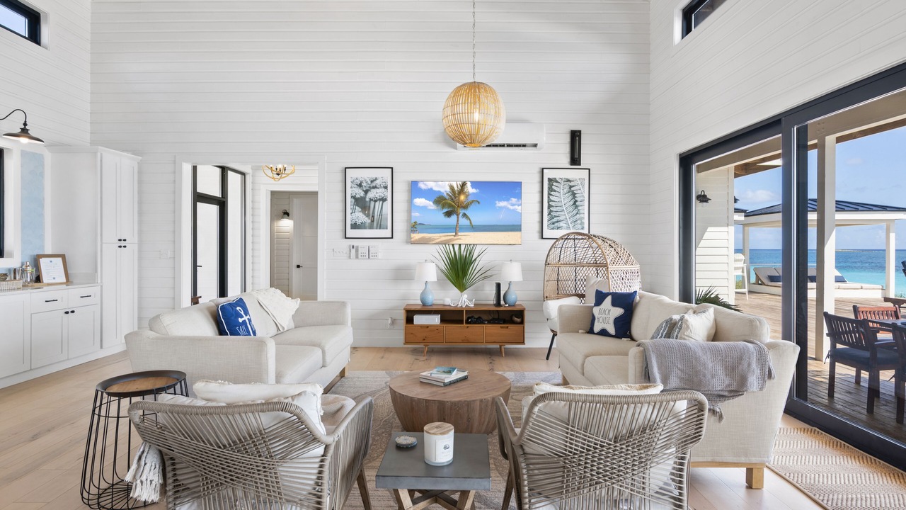 Photo of Livingroom in Farmer's Hill