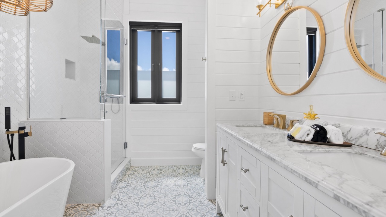 Photo of Bathroom in Farmer's Hill