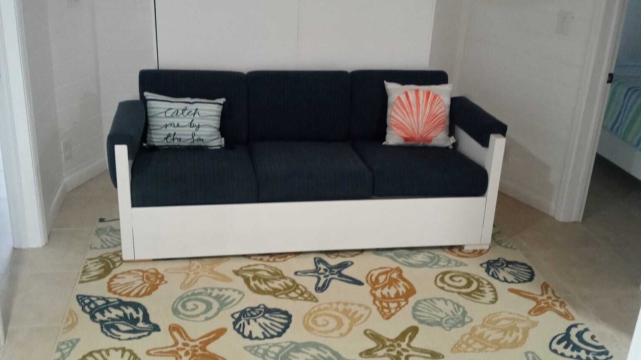 Photo of Livingroom in South Palmetto Point