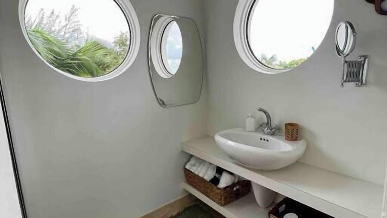 Photo of Bathroom in South Palmetto Point
