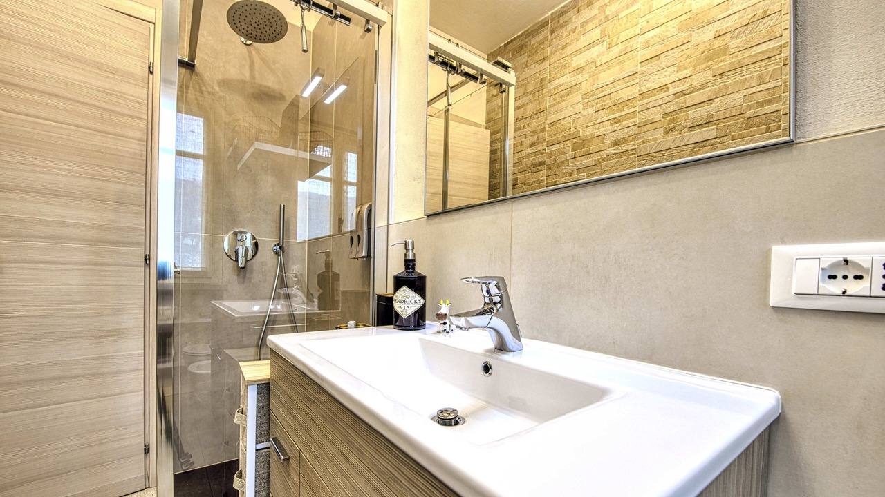 Photo of Bathroom in Torri del Benaco