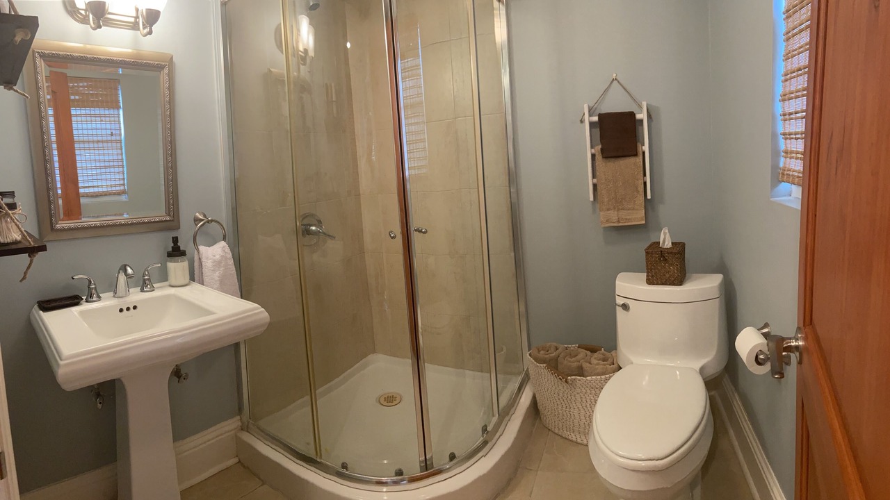 Photo of Bathroom in Bahamas Terrace