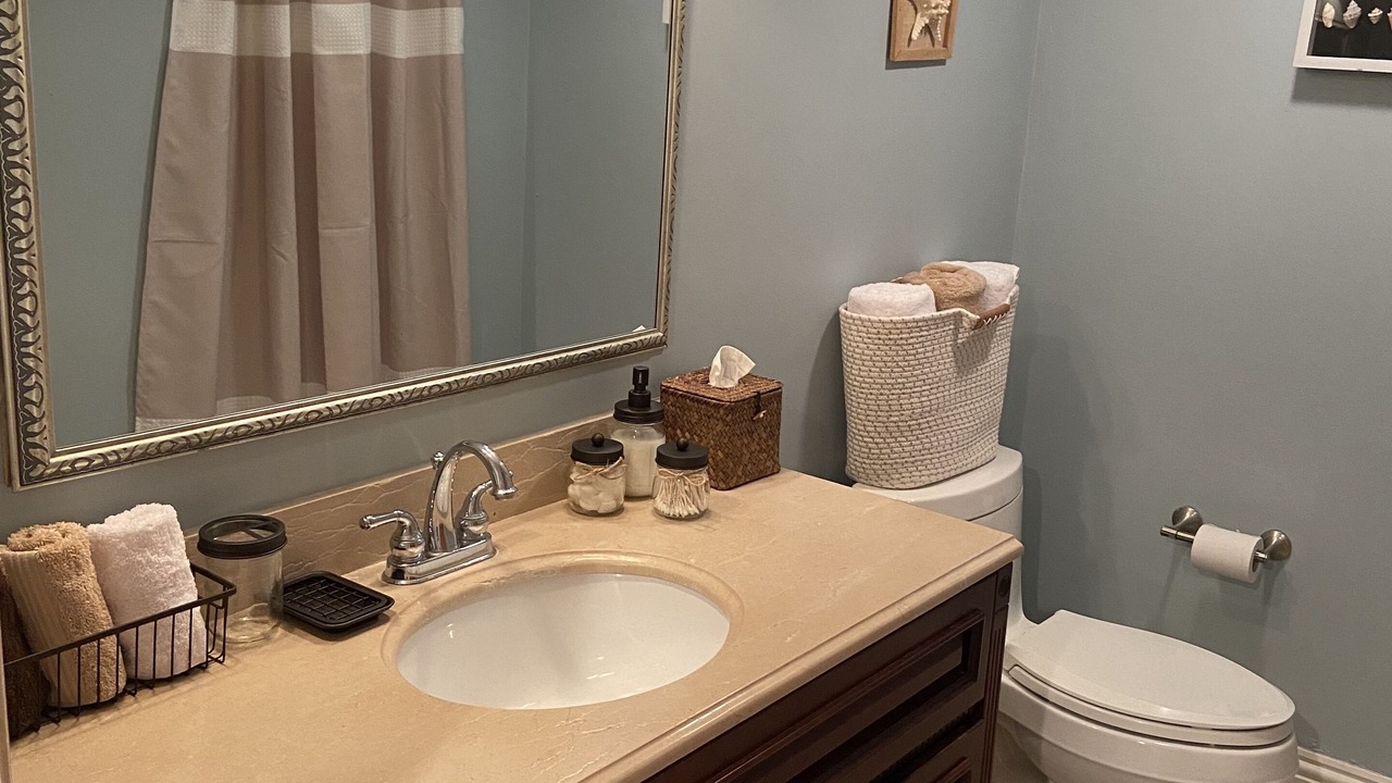 Photo of Bathroom in Bahamas Terrace
