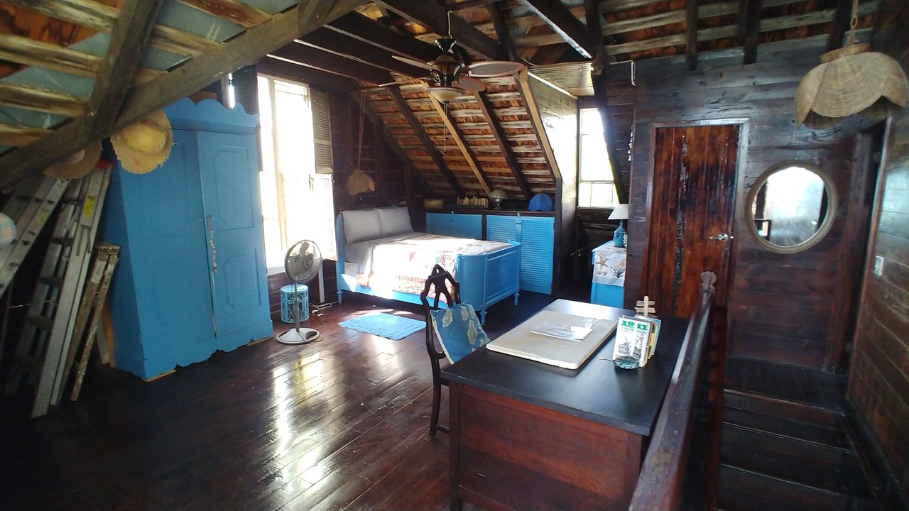 Photo of Bedroom in Governor's Harbour