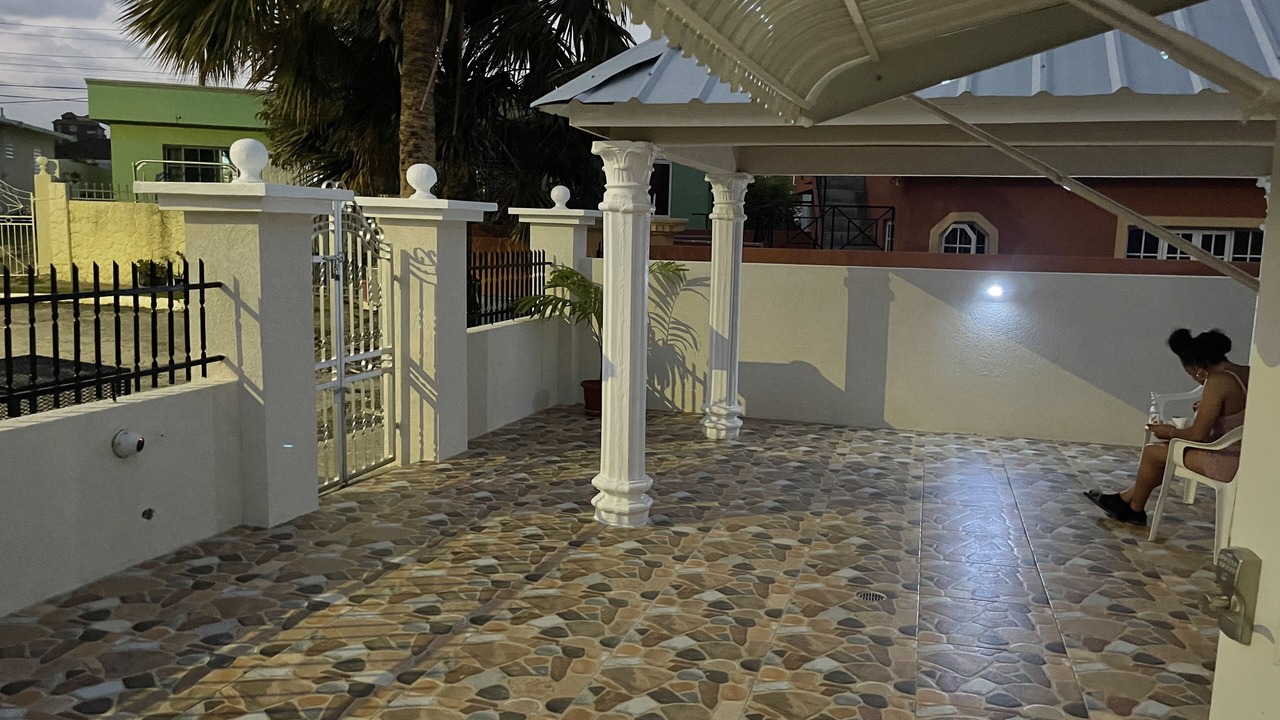 Photo of Patio Balcony in Cave Hill Estate