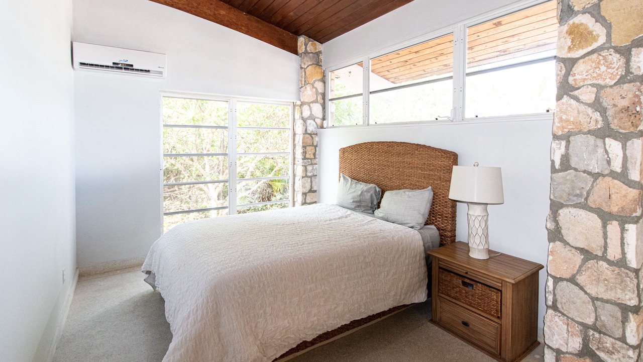 Photo of Bedroom in Great Exuma