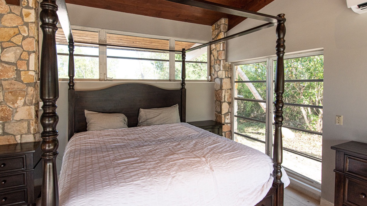 Photo of Bedroom in Great Exuma