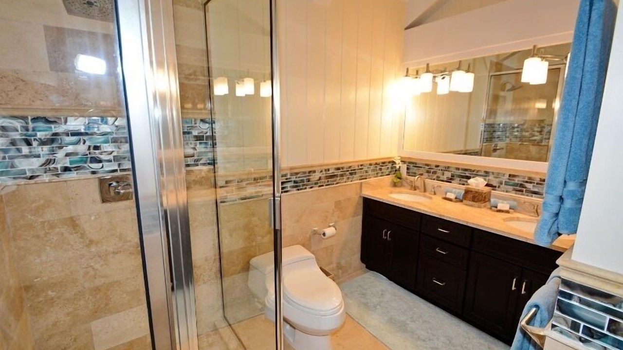 Photo of Bathroom in Hope Town