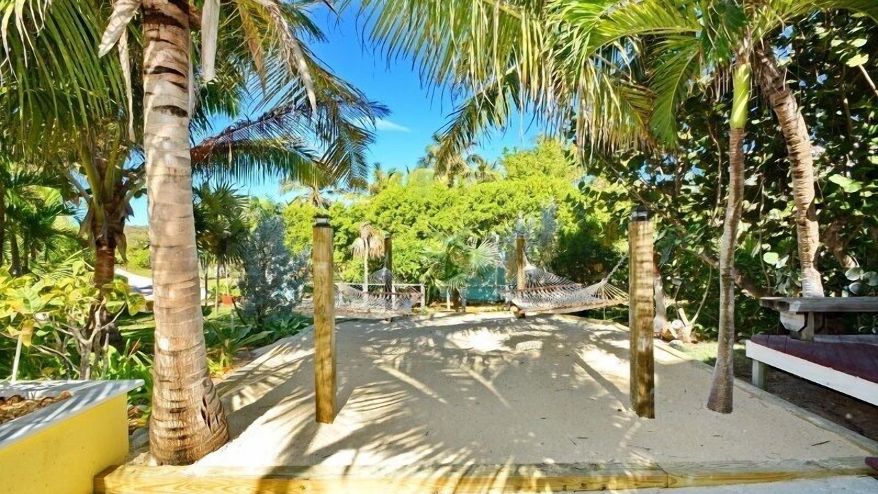 Photo of Outdoor in Hope Town
