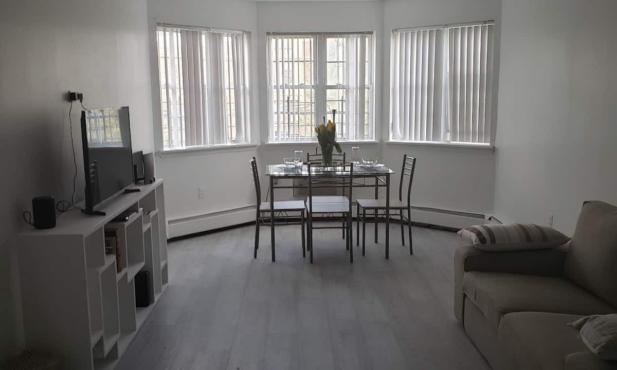 Photo of Livingroom in Queens
