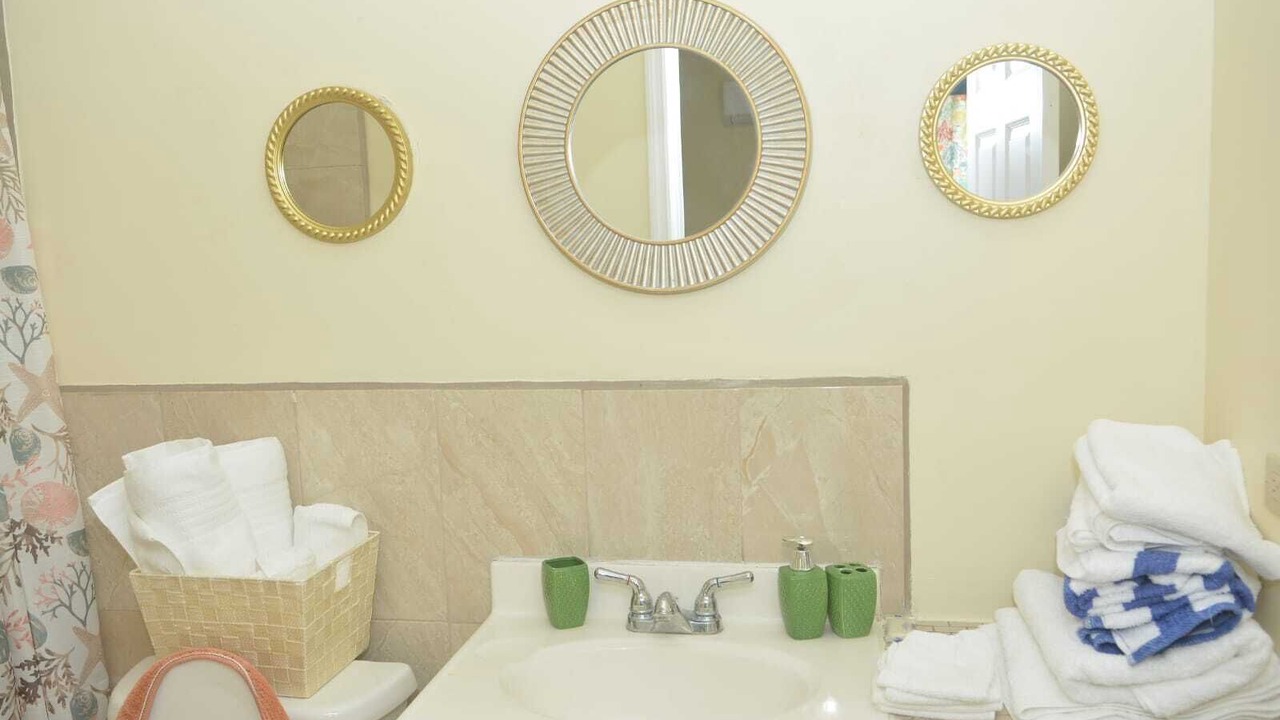 Photo of Bathroom in Rolleville
