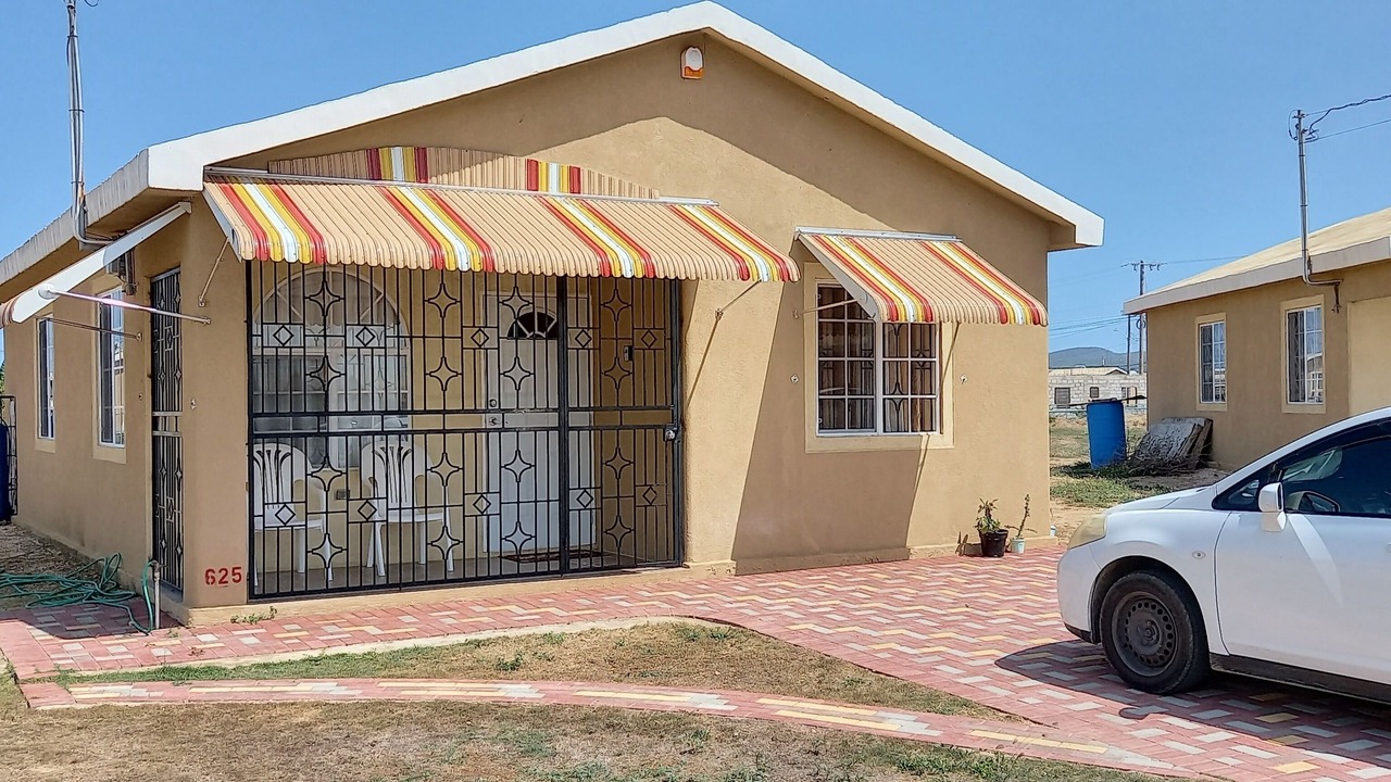Photo of Outdoor in Portmore