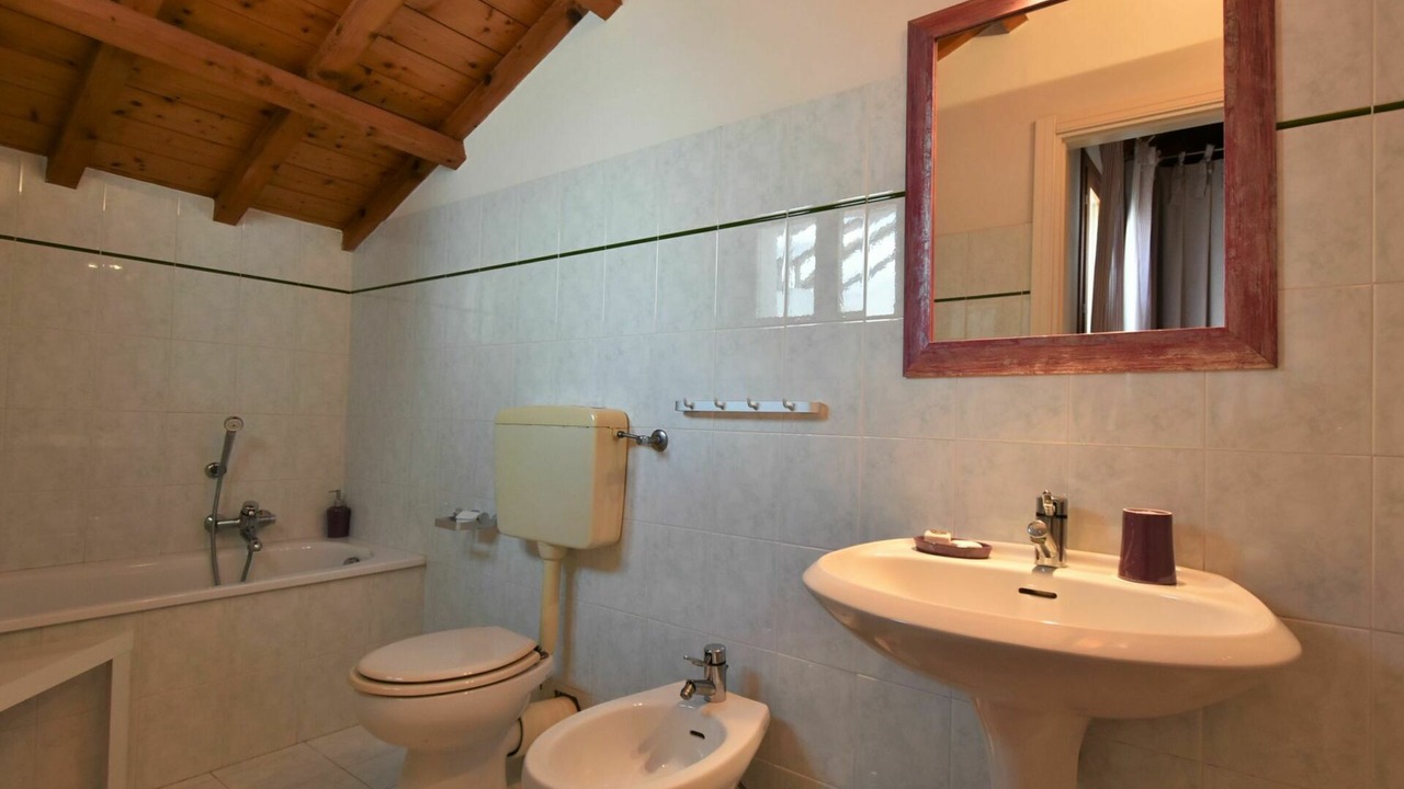 Photo of Bathroom in Este