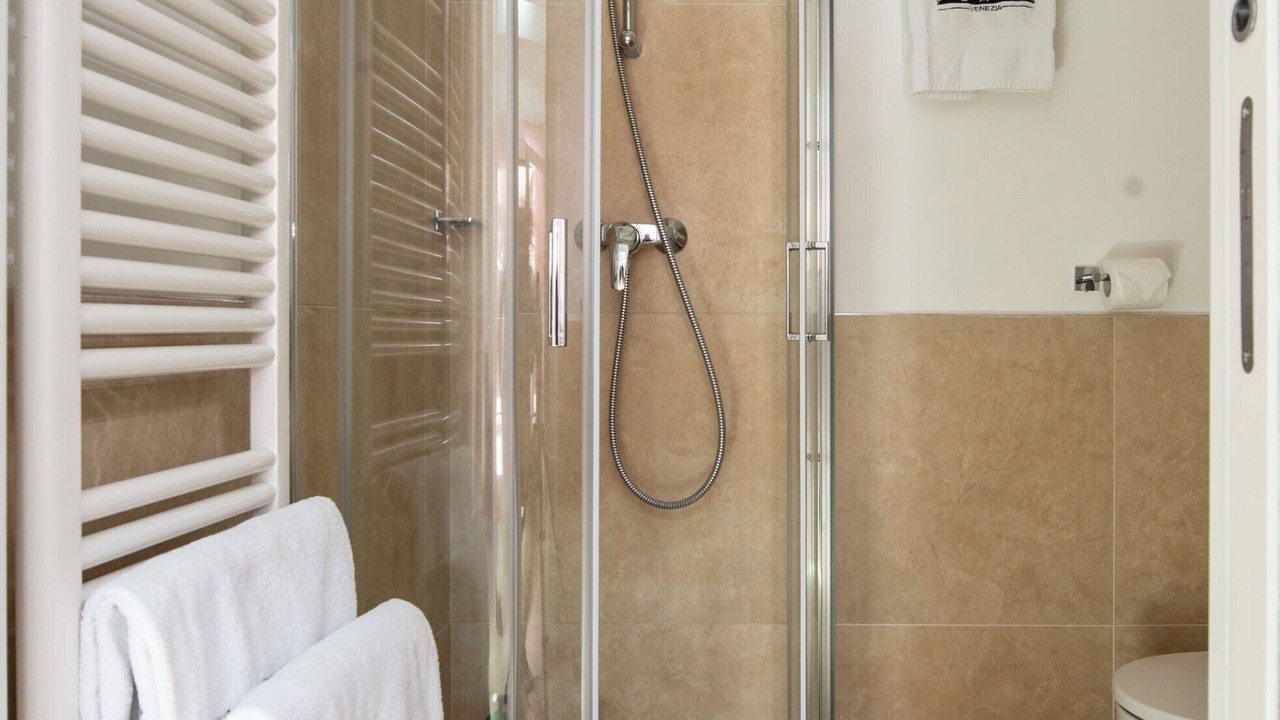 Photo of Bathroom in Longa