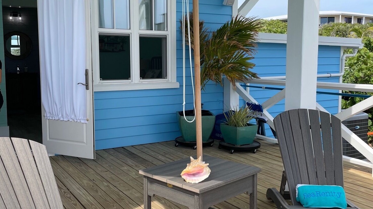 Photo of Patio Balcony in Hope Town