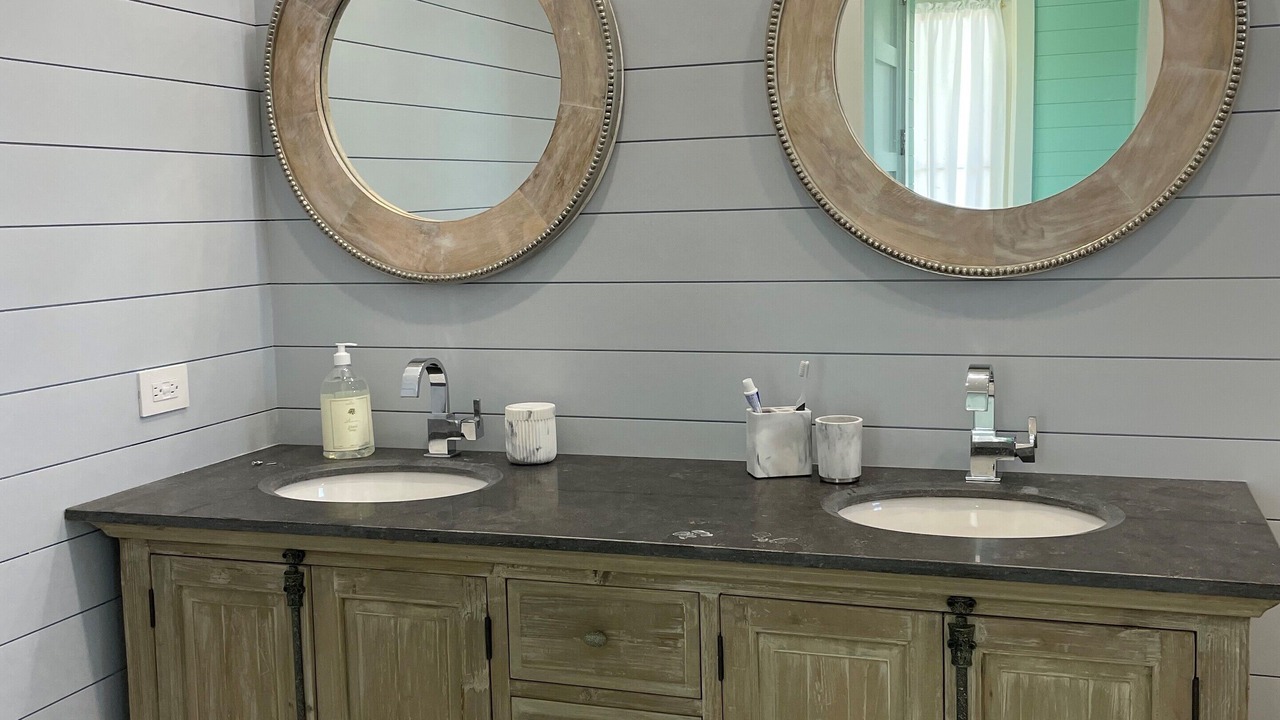 Photo of Bathroom in Hope Town