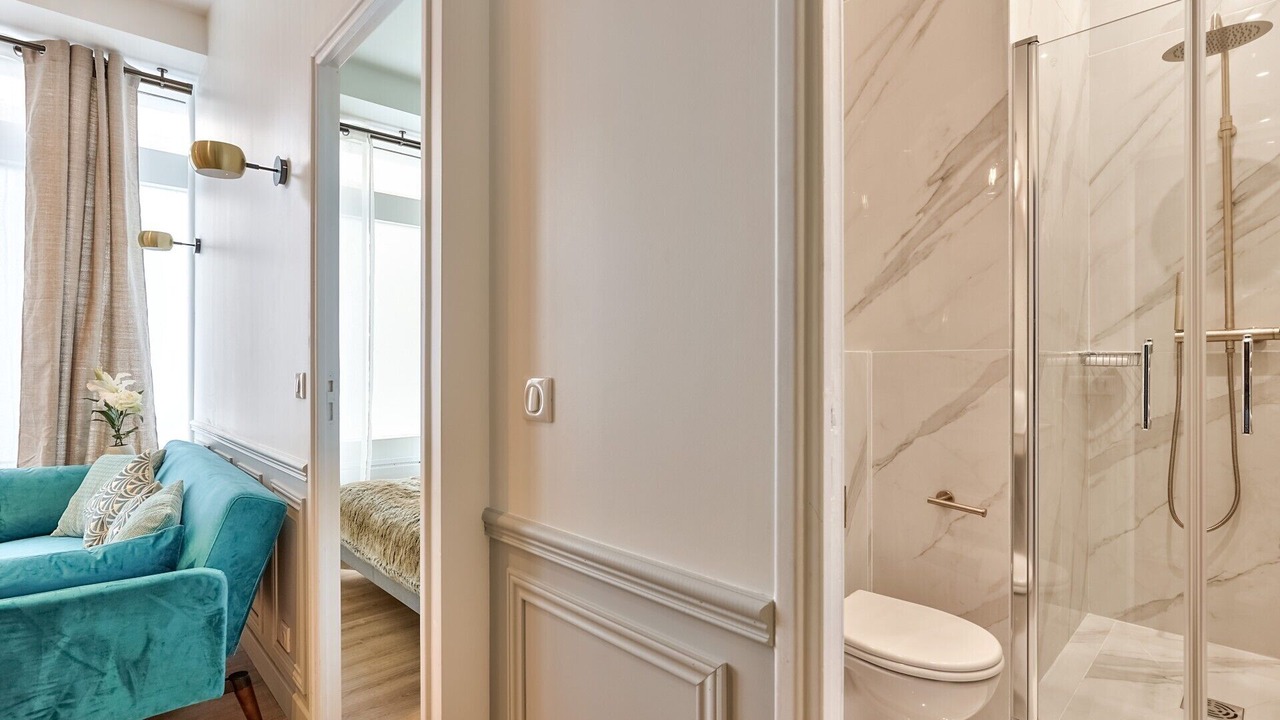 Photo of Bathroom in Saint-Lambert