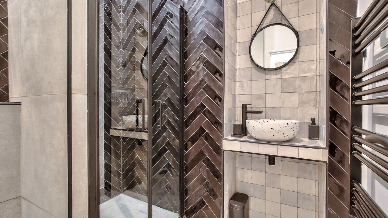 Photo of Bathroom in Saint-Lambert