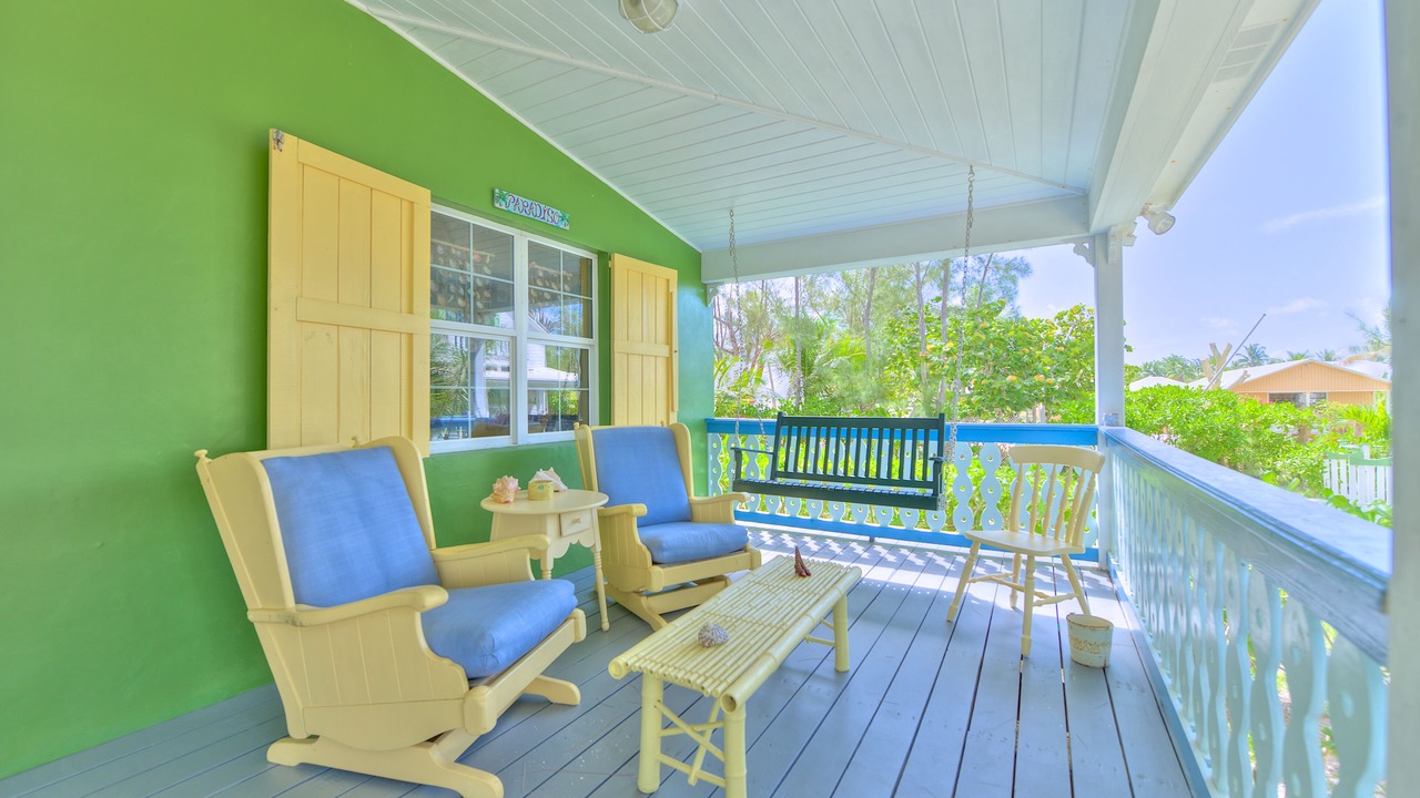 Photo of Patio Balcony in Spanish Wells