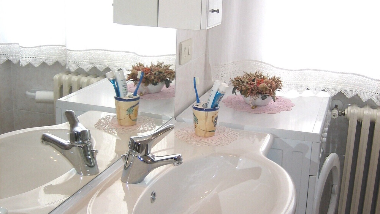 Photo of Bathroom in Montioni