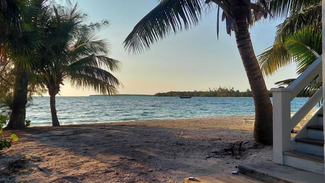 Photo of Others in Green Turtle Cay