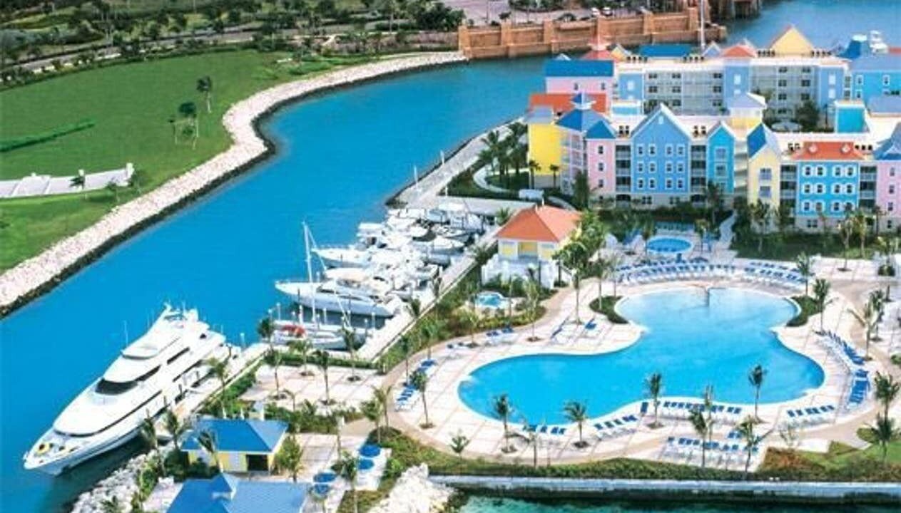 Photo of Others in Paradise Island
