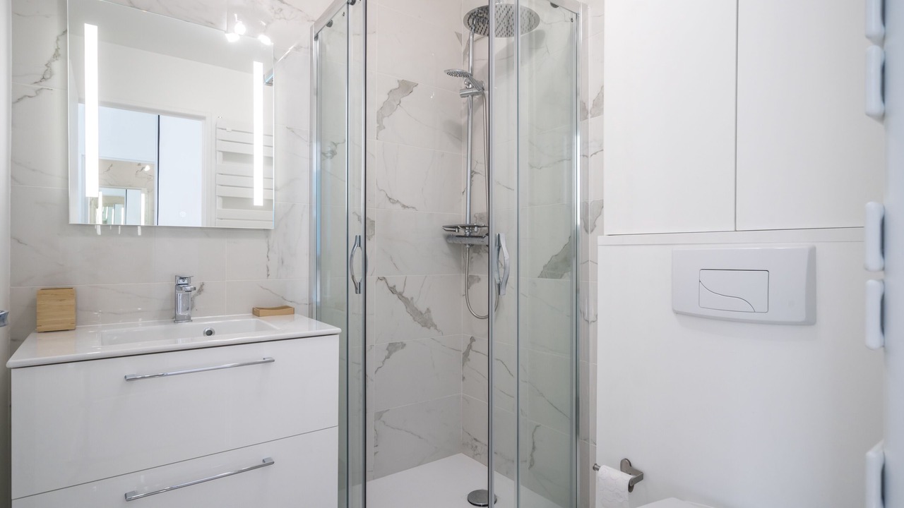 Photo of Bathroom in Fontenay-aux-Roses